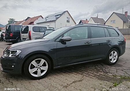 VW Golf Variant Volkswagen Comfortline BMT,HU/AU & KD Neu,AHK abnehmbar