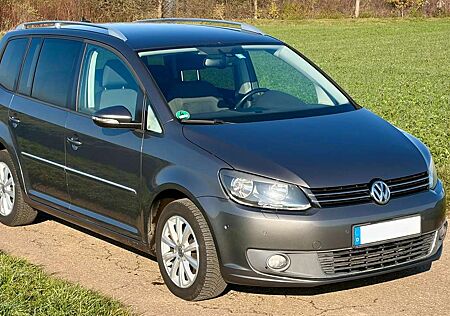 VW Touran Volkswagen 1.4 TSI DSG Highline