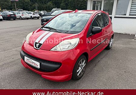 Peugeot 107 Street Racing-Kamera-Navi-Klima-Spoiler