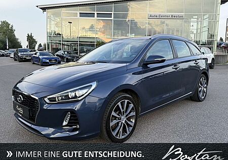 Hyundai i30 1.6 CRDI/AUTOMATIK/KAMERA/NAVI/PARKSENSOR