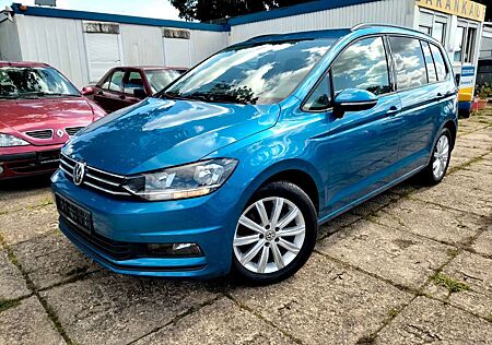 VW Touran Volkswagen Comfortline BMT,Klima,Alu,Kamera,PDC,Eu6
