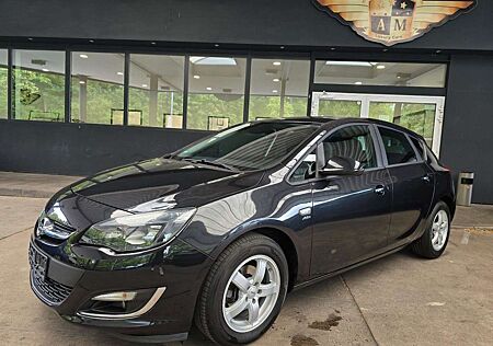 Opel Astra J Lim. 5-trg. Active LED/NAVI/PARK/SSD/SZH