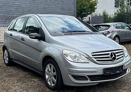 Mercedes-Benz B 200 Autotronic