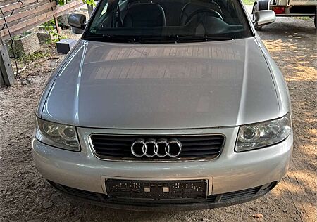 Audi A3 1.6 Ambiente