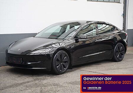 Tesla Model 3 Long Range AWD *Highland*