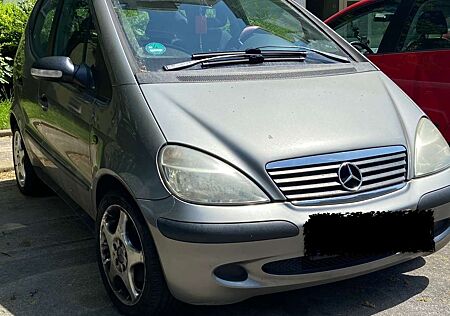 Mercedes-Benz A 140 Classic Piccadilly