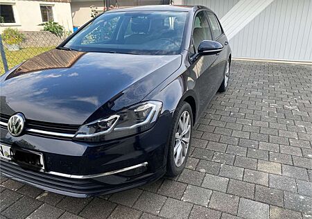 VW Golf Volkswagen 1.5 TSI ACT (BlueMotion Technology) DSG Highl