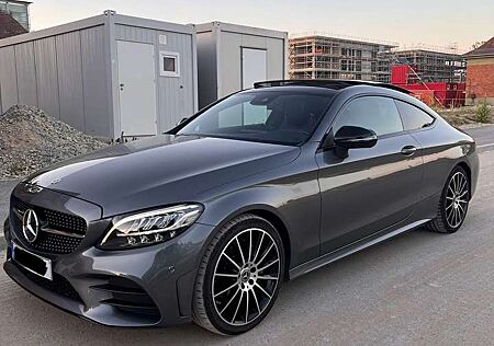 Mercedes-Benz C 200 Burmester*Pano*Carplay*Kamera