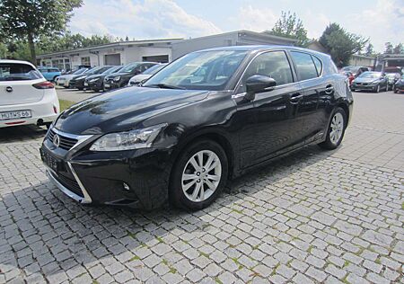 Lexus CT 200h 200h - Tüv 01.2026. -