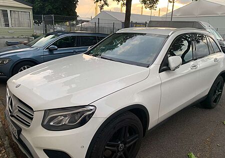 Mercedes-Benz GLC 220 d 4Matic 9G-TRONIC Standheizung*360°Kamer