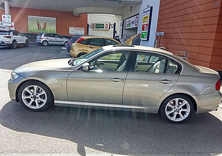 BMW 325i 325 xDrive Aut.