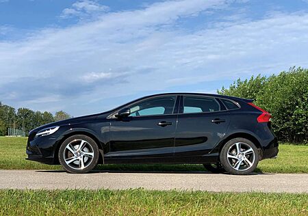 Volvo V40 D3 Geartronic Momentum