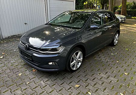 VW Polo Volkswagen Navi PDC ACC Klimatronic LED 36000km Leder