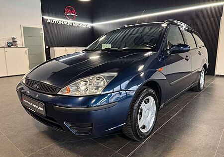 Ford Focus 1.6 / AHK+Klima+Schiebedach