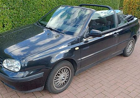 VW Golf Cabriolet Volkswagen Golf Cabrio 1.8 Classicline