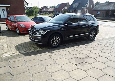 VW Tiguan Volkswagen Life