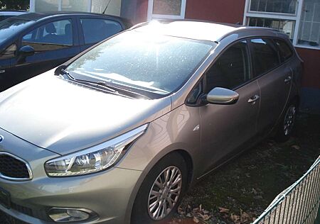 Kia Cee'd Ceed / Ceed 1.6 GDI Platinum Edition