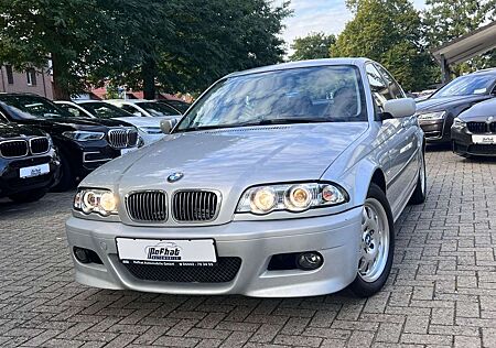 BMW 320 i Lim. SPORTPAKET*LEDER*LED*SHZ*