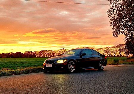 BMW 335i 335 Coupe Aut.