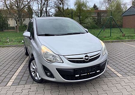 Opel Corsa *SH*KLIMA*SITZ-LENKRAD HEIZ.*8xBEREIFT*TOP