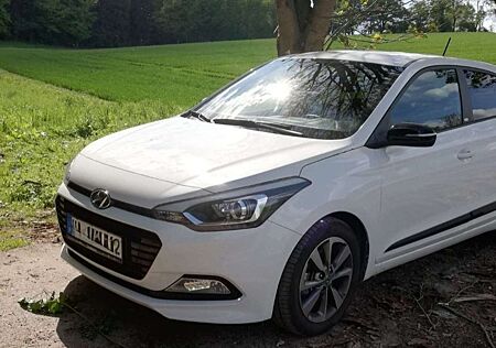 Hyundai i20 blue 1.0 T-GDI Active Passion Plus