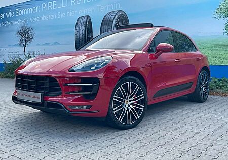 Porsche Macan Turbo mit Performance Paket