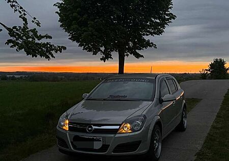 Opel Astra 1.4