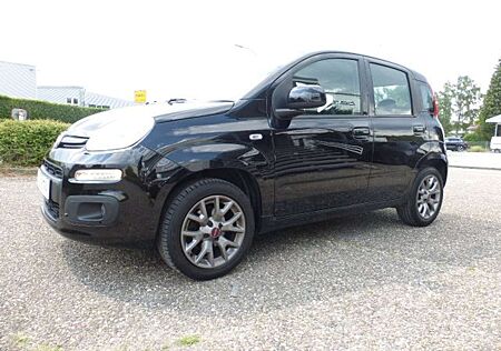 Fiat Panda 1.2 Lounge / Aus 1. Hand / Klima / PDC / Top