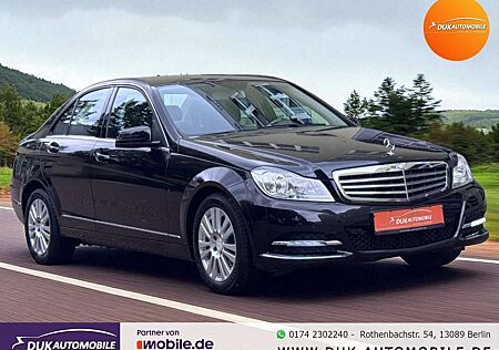 Mercedes-Benz C 180 CGI BlueEfficiency Automatik *Navi*Schiebedach*