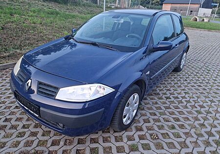 Renault Megane 1.4 -- Klima+2xel.FH+el.Spiegel+Lichtsensor --
