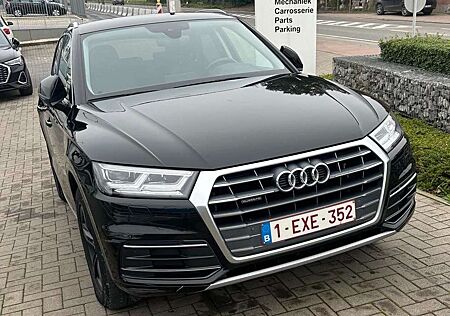 Audi Q5 40 TDI quattro S tronic sport