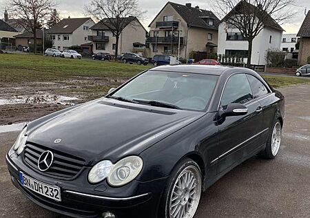 Mercedes-Benz CLK 200 Coupe Kompressor Elegance