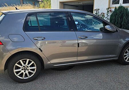 VW Golf Volkswagen 1.2 TSI BlueMotion Technology Allstar