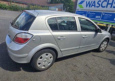 Opel Astra 16V Style