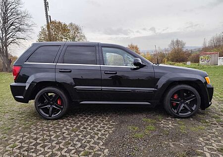 Jeep Grand Cherokee SRT8