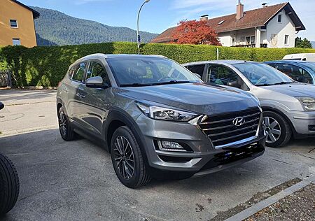 Hyundai Tucson blue 1.6 CRDi 2WD DCT Advantage