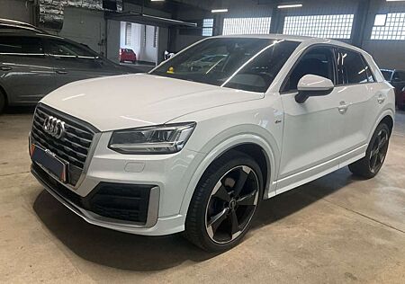 Audi Q2 35 TFSI S tronic sport
