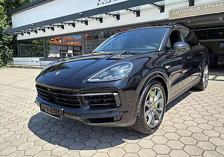 Porsche Cayenne E-Hybrid VOLLAUSSTATTUNG + APPROVED GARANTIE