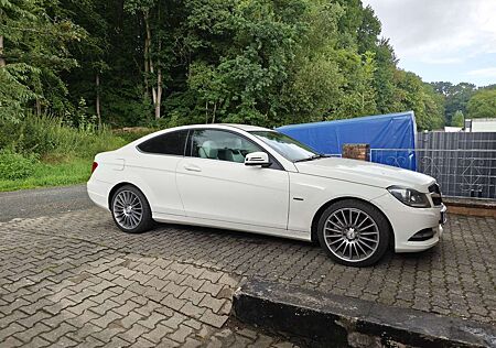 Mercedes-Benz C 180 Coupe BlueEFFICIENCY 7G-TRONIC