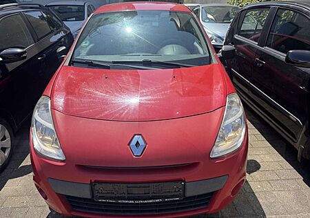 Renault Clio Authentique 1.2 Allwetterreifen Tüv 06.2026