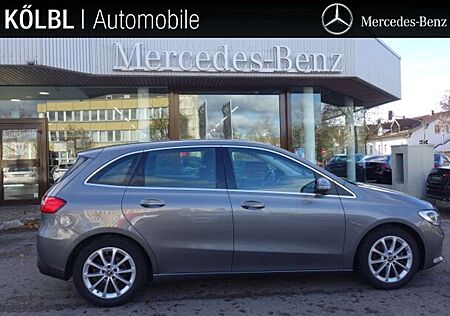 Mercedes-Benz B 180 Progresive KAMERA PARK ASS SPUR SHZ MBUX