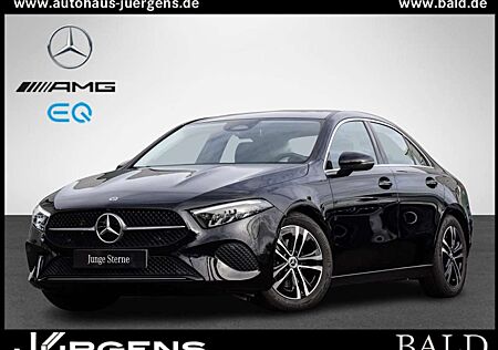 Mercedes-Benz A 200 Limo Progressive/Pano/AHK/LED/Kamera/17"