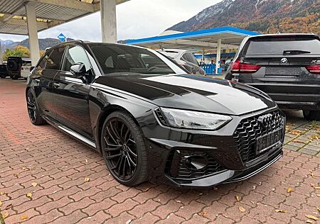 Audi RS4 Avant 2.9 TFSI qu. ACC 360° HUP Pano Massage