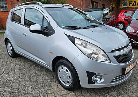 Chevrolet Spark 1.2 LS+ ALLWETTEREIFEN- TÜV & AU NEU 1ter HAND