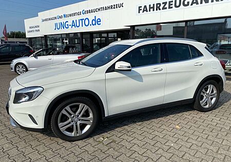 Mercedes-Benz GLA 250 URBAN Comand 18Zoll AHK Scheckh. Gar.