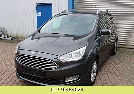 Ford Grand C-Max Titanium