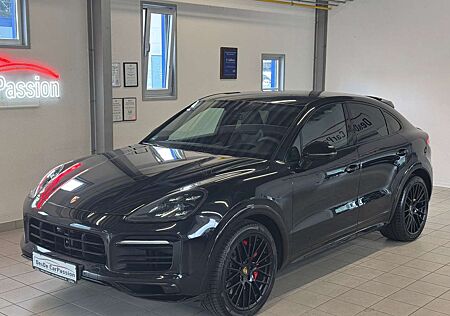 Porsche Cayenne GTS Coupe*PANO+Stndhzg+4RadLenkung+BOSE*U-Frei BRD