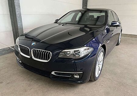 BMW 535 i xDrive Luxury+Leder+HUD+PDC+ESSD+Navi etc.