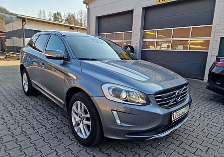 Volvo XC 60 XC60 Summum 2WD AHK-LEDER-18"ALU-SERVICE NEU