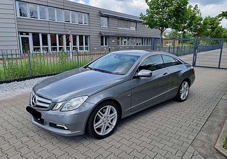 Mercedes-Benz E 350 CDI BlueEfficiency (207.322)